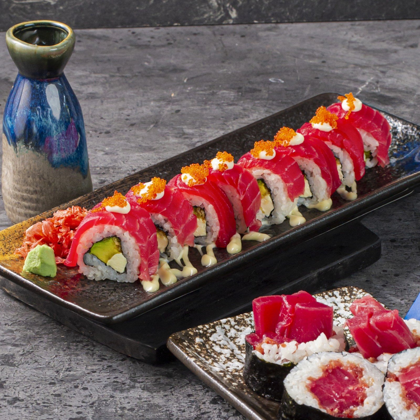 MAGURO AVOCADO PHILADELPHIA ROLL